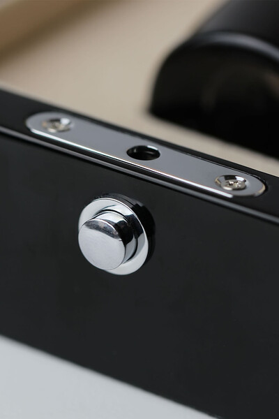 DIFFIRENT - Extrait de Parfum 50 ml